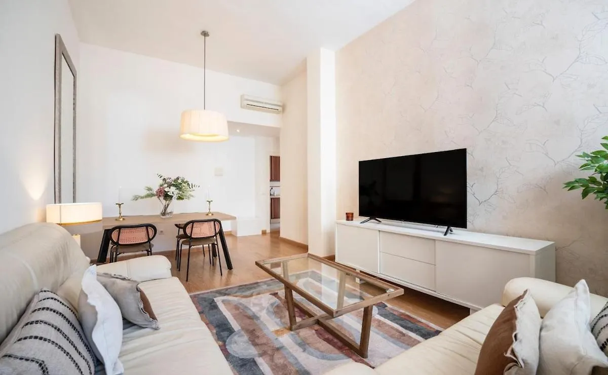 Beatas Central Espectacular Nueva Vivienda En Centro Historico Sinese Design Homes Malaga Apartment