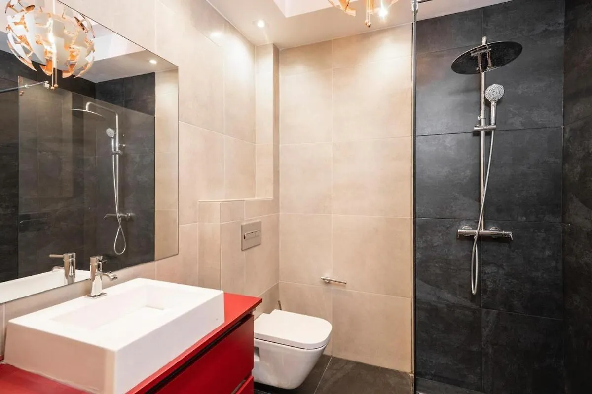 Apartment Beatas Central Espectacular Nueva Vivienda En Centro Historico Sinese Design Homes Malaga