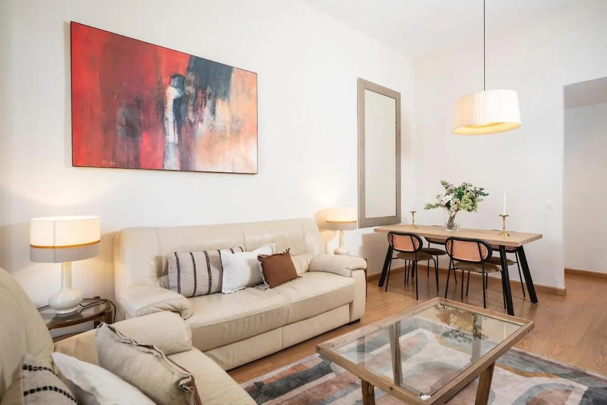 Beatas Central Espectacular Nueva Vivienda En Centro Historico Sinese Design Homes Malaga 0*,